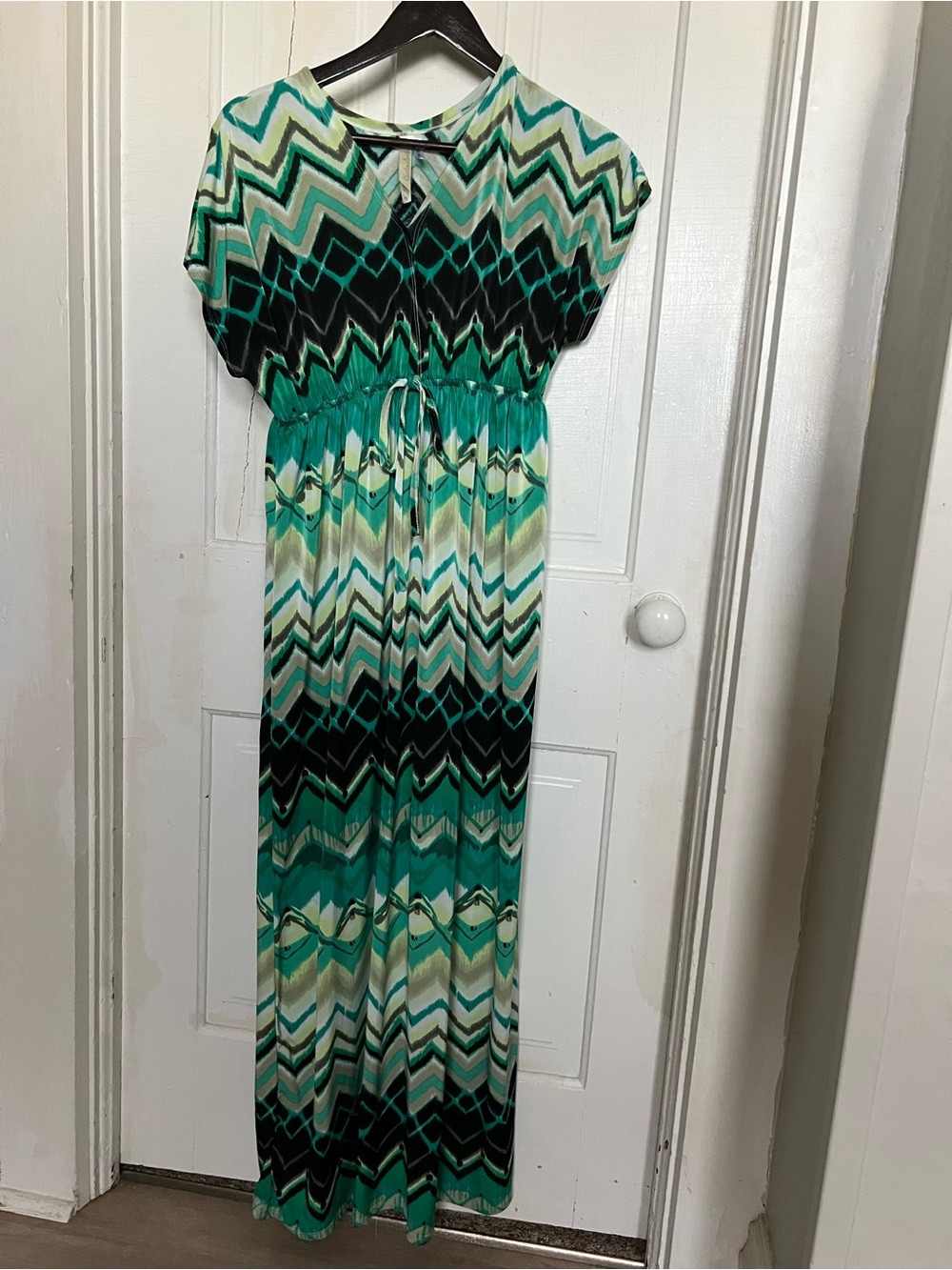 Cristinalove Geometric Maxi Dress in Teal, Green, Black & Mint Chevron Med
